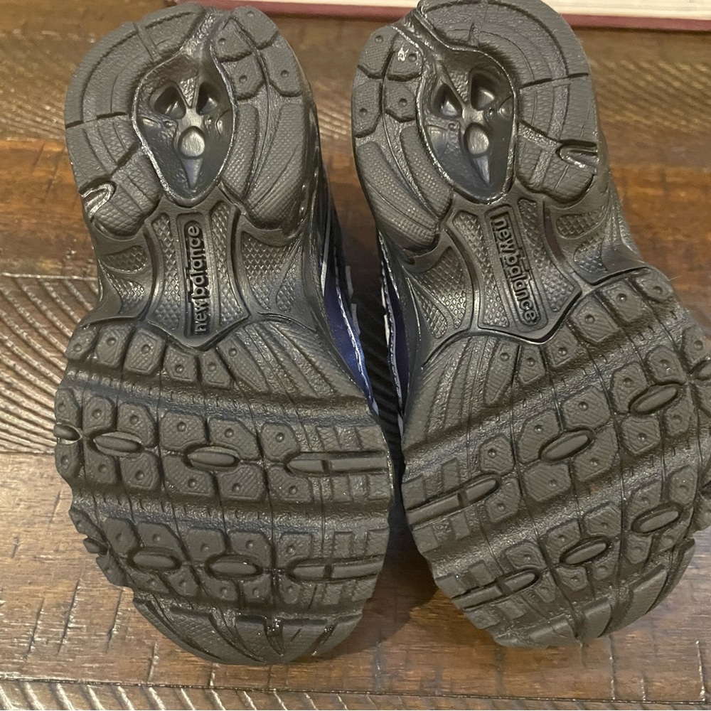 New Balance Kids Black and Silver Athletic Sneakers - Picture 4 of 4